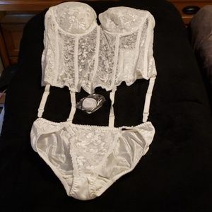 ❤ Strapless bra & panty set